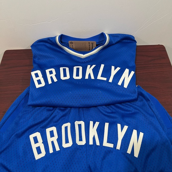 Rings & Crowns, Negro League Baseball Jersey, Brooklyn Giants - Picture 2 of 12